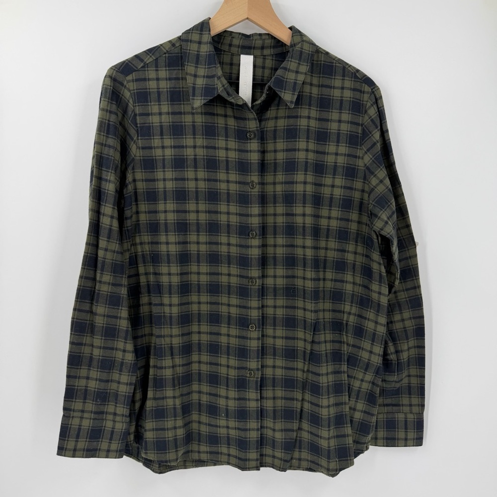Two Thirty One Military Theme Patched Plaid Boyfriend Shirt Size M - Picture 2 of 11